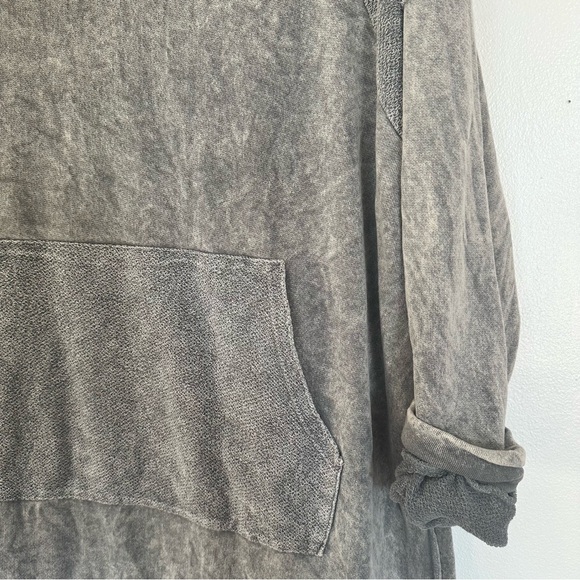 Longer length Hoodie - Picture 2 of 4